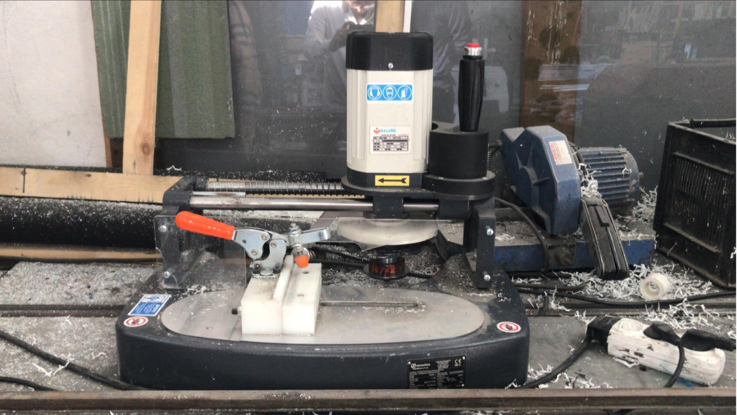 ÖZÇELİK KARIŞMAK ORTA KAYIT KERTME MAKİNESİ